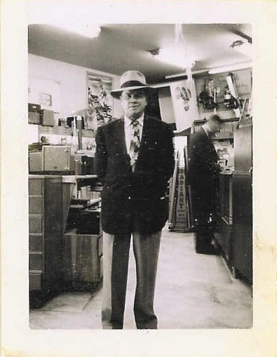 Lawrence Ray Bitton